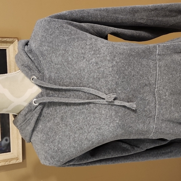 H&M Hoodie - Picture 2 of 4